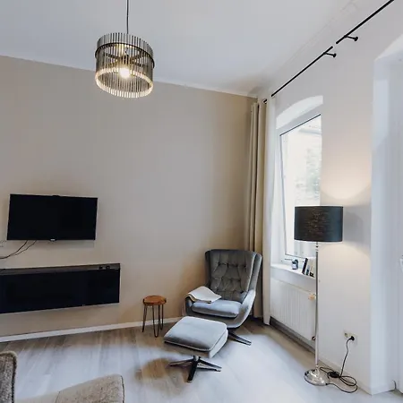 C&k - Charmanter Altbau In Naehe