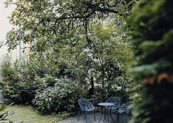 C&k - Charmanter Altbau In Naehe *